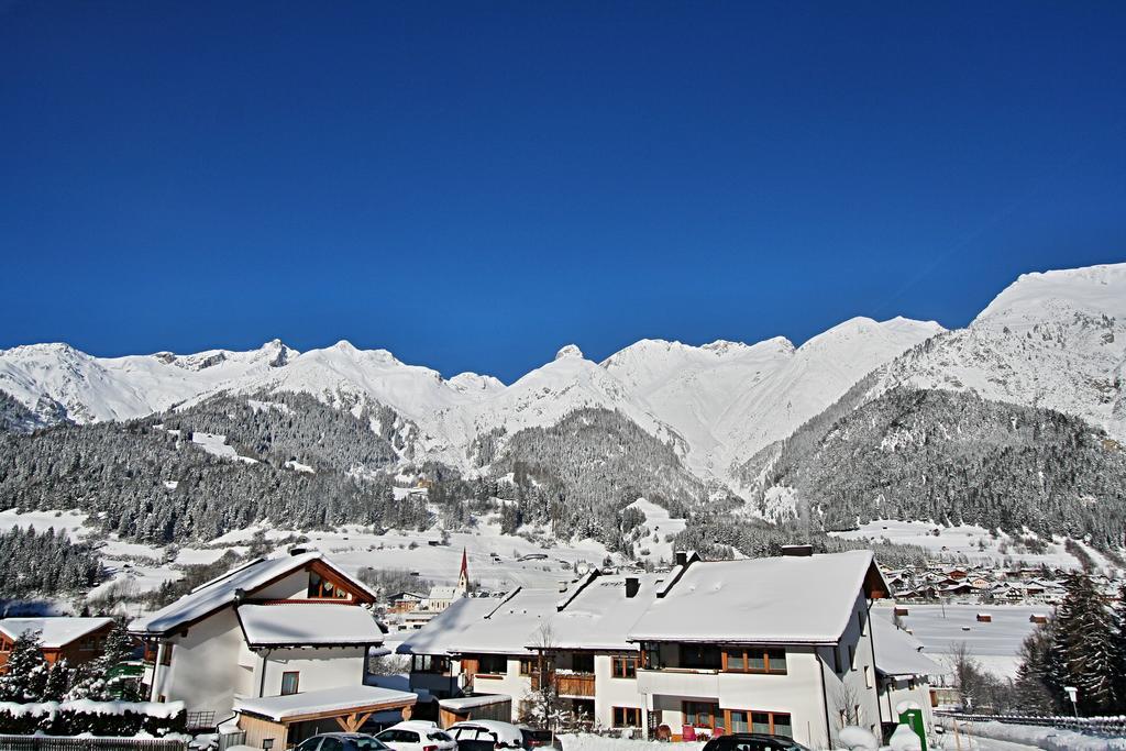 Apart Mirjam Pettneu am Arlberg Ngoại thất bức ảnh