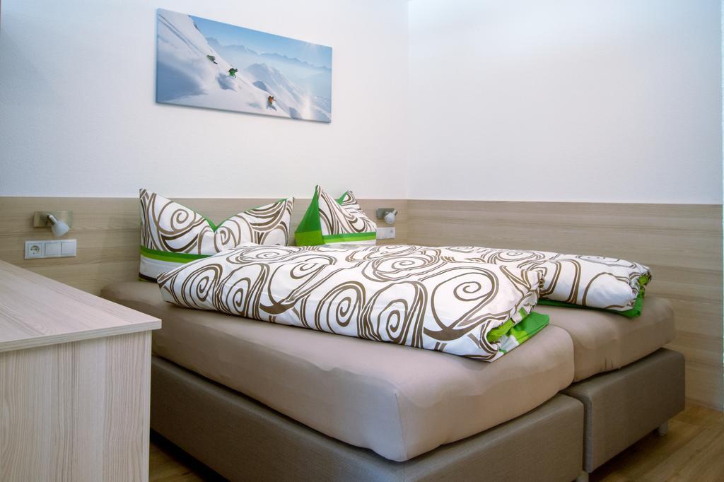 Apart Mirjam Pettneu am Arlberg Ngoại thất bức ảnh